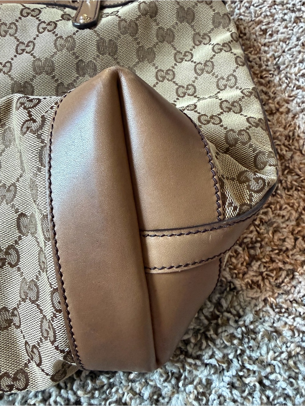 ⚡️Gucci GG Canvas Medium Tote with Brown Leather Trim - Picture 6 of 11